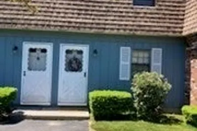 146 College Highway #8 1