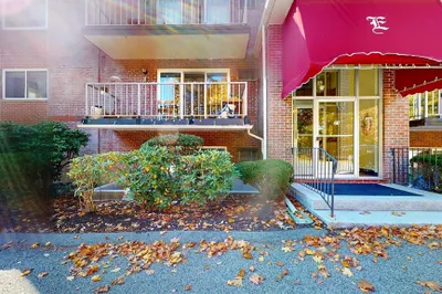31 Hamlin Ln #B21