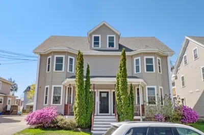 87 Ash St #2-2