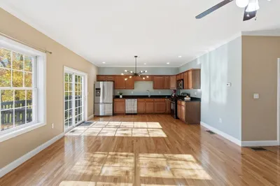 90 Rangeway Rd #303 1