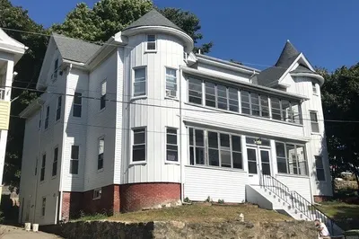 9 Estabrook Ave #3