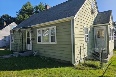 22 Winchester Ave 1