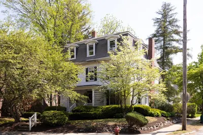 39 Woodward St