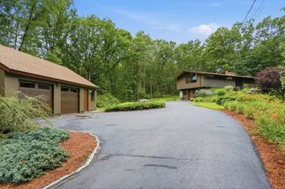 80 Evergreen Lane 1