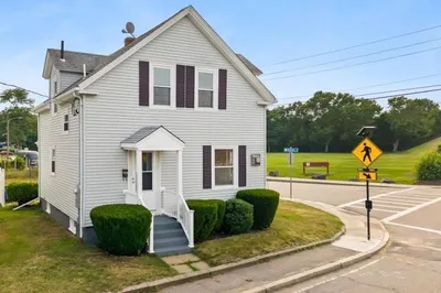 22 Starkey Ave 1