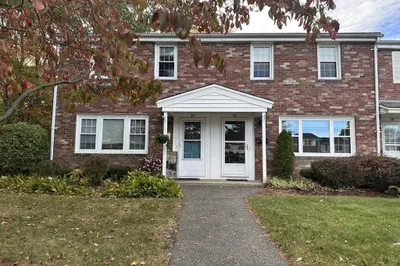 96 Coventry Cir #96