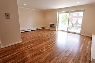 15 Francis St #27