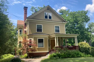 180 Lincoln Ave 1