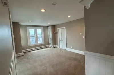 124 Water St #2