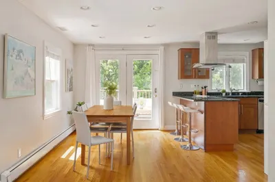 41 Wilson Ave #41