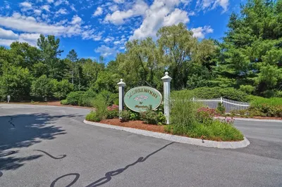 31 Laurelwood Dr #31