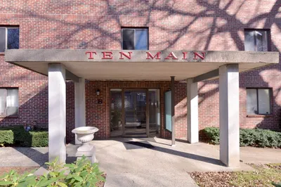 10 Main Street #408