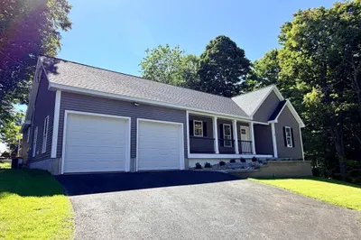 20 Highland Ave 1