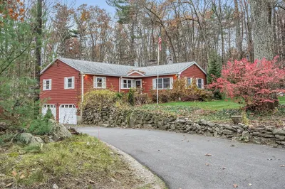 88 Chestnut Rd 1