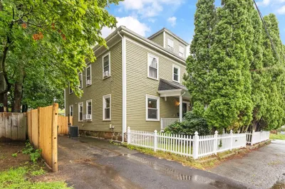 21 Gage St #1 1