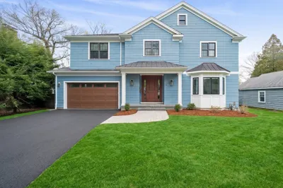 11 Woodhaven Rd 1