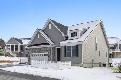 23 Barnes Blvd #23 1