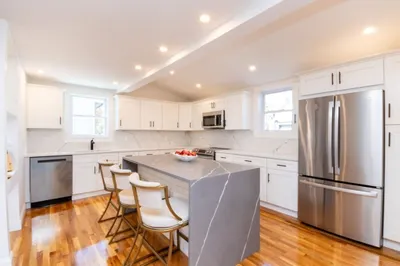 66 Essex Rd 1