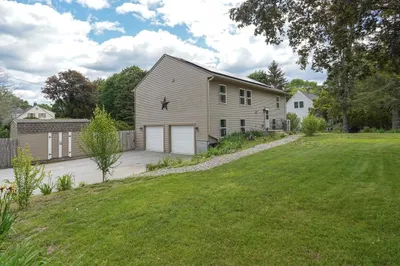 283 Woodstock Ave 1