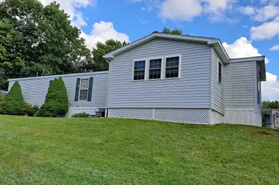 132 New Hillcrest Dr 1