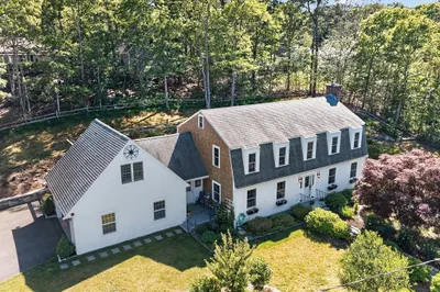 7 Valley Road 1