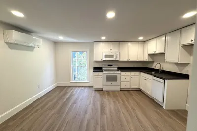 55 Central Street #2R 1