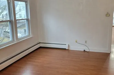 15 Edwards Street #3R