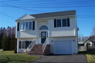 30 Osborn St