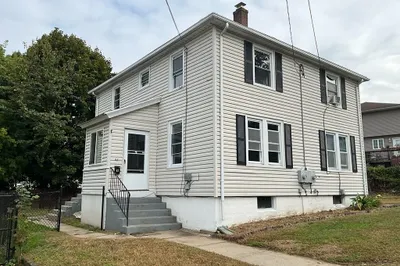 43-45 Cypress St 1