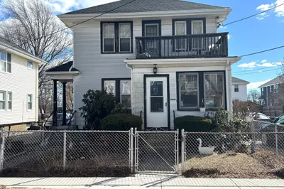 107-109 Baxter Ave