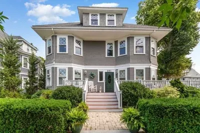 251 Massachusetts Avenue #2 1