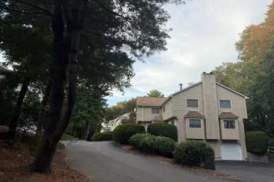 73 Arrowhead Cir #73