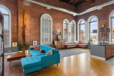 10 Kearney Sq #404 1