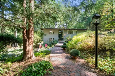 54 Prospect Street 1
