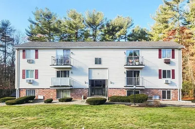 9 Royal Dane Drive #77 1