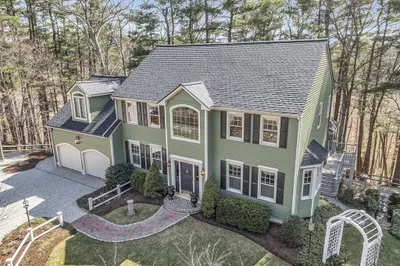 290 Plainfield Rd