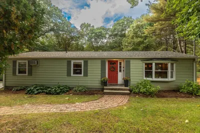 688 Newburyport Tpke