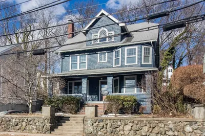 61 Columbus Ave 1