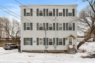 82 Woodland St