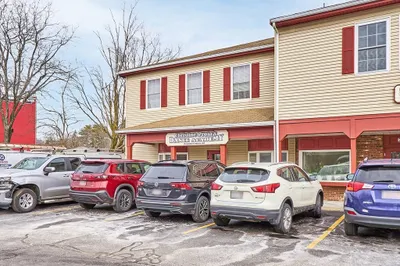 200 Walnut St #1 & 1A 1