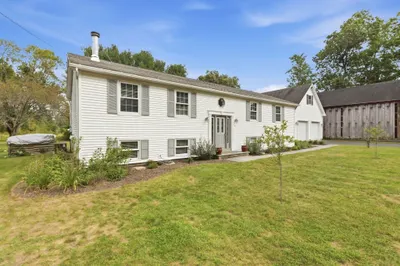 96 Straits Rd 1