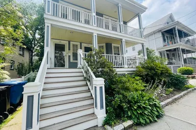 10 Vincent Ave ##10 1