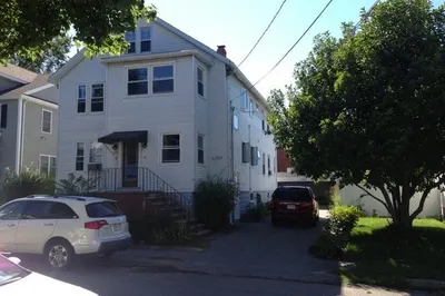 16 Colby St #2 1