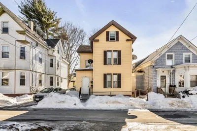18 Pentucket St