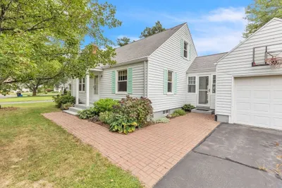 21 Mclean Pkwy 1