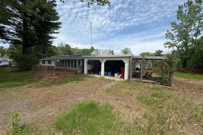 75 Hillside Rd
