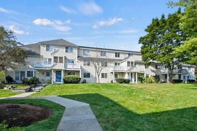 360 Littleton Road #C13 1