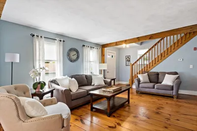 36 Thomas Pl 1