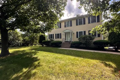 322 Lowell Street 1
