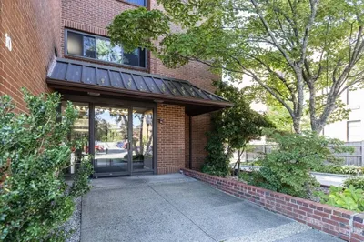 10 Norman Street #502 1